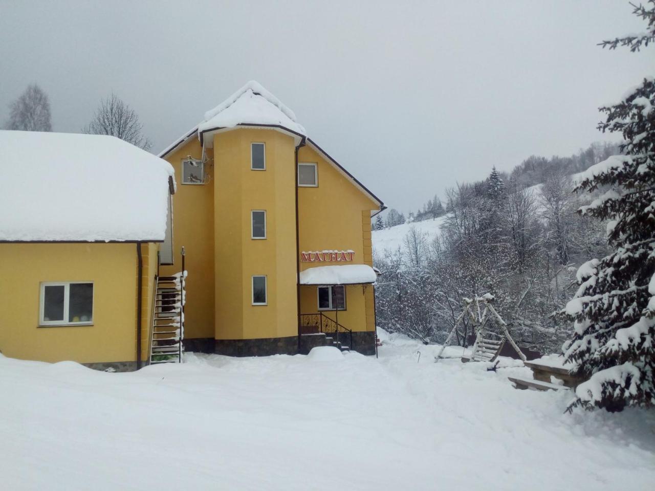 Guest House Magnat Verkhne-Studenyy Exterior foto